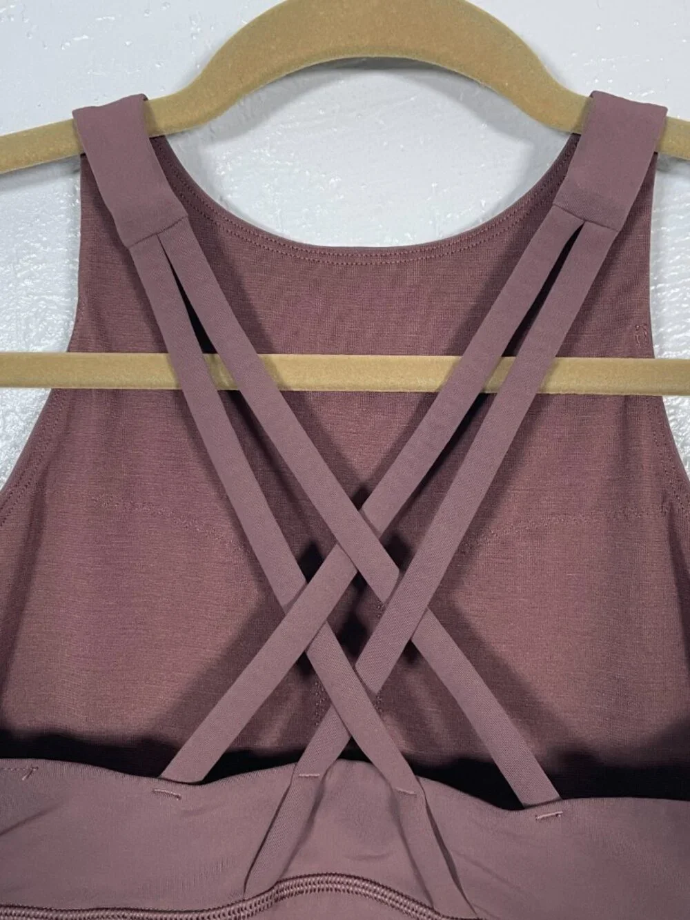 Lululemon Women 6 Mauve Pink Energy Bra High Neck Long Line Athleisure Workout